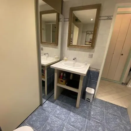 Grand Tres Bien Situe! Nizza